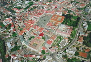 Ji��n, st�ed m�sta.