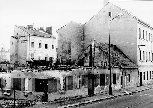 Ruská 94, 157, 136, Barákova 201