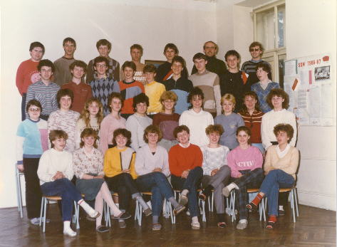 Fotografie třídy ve třetím ročníku