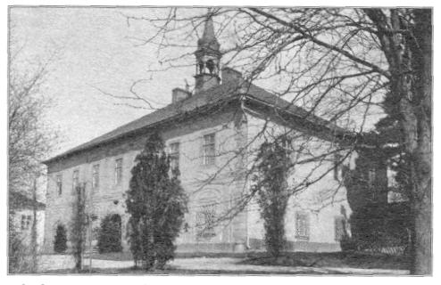 tvrz v Mladějově – pohled na zámek