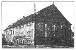 tvrz v Radimi – pohled na tvrz