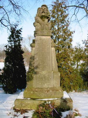 Slavhostice � pomn�k ob�tem 1. sv. v�lky (127)